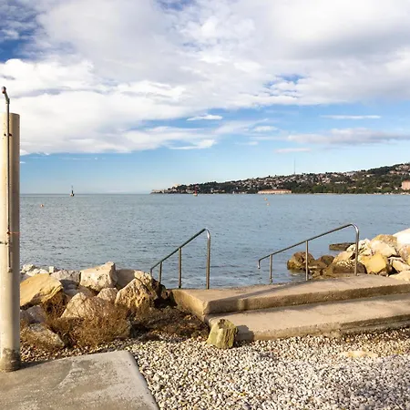 Daire Lovely Houseboat *