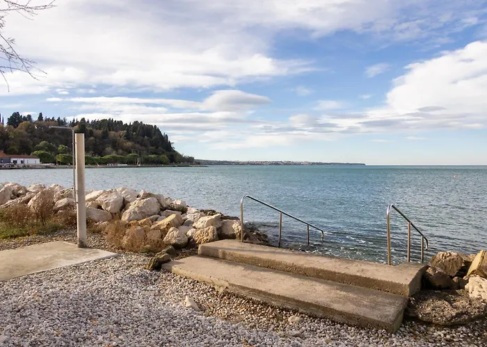 Lovely Houseboat Daire Portorož